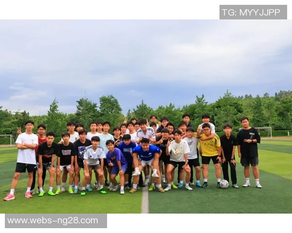 乌拉坎对阵学生队精彩对决展现青春活力与足球魅力